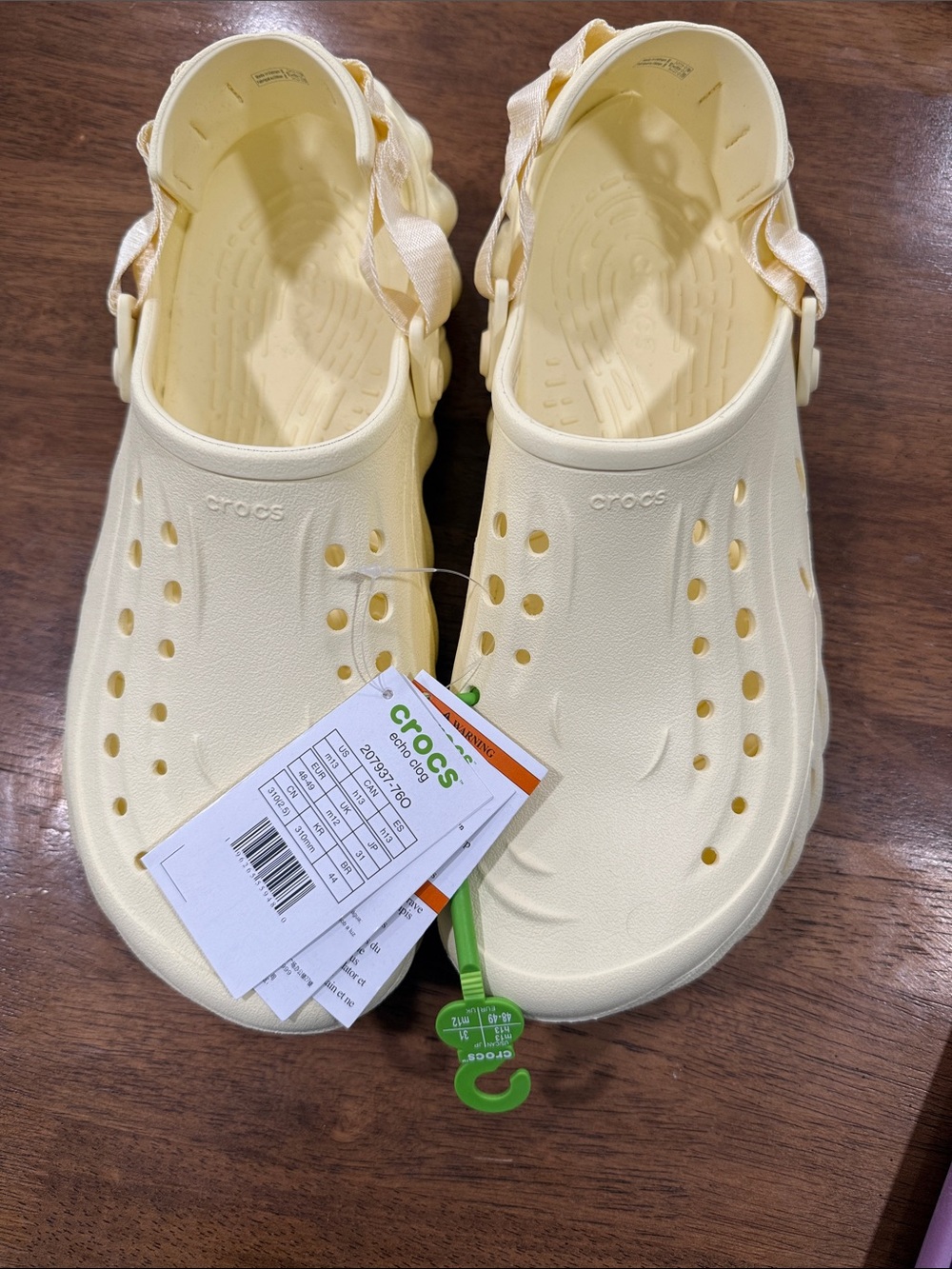 CROCS Classic Clog with Satin Heel Strap - Cream Yellow size 13